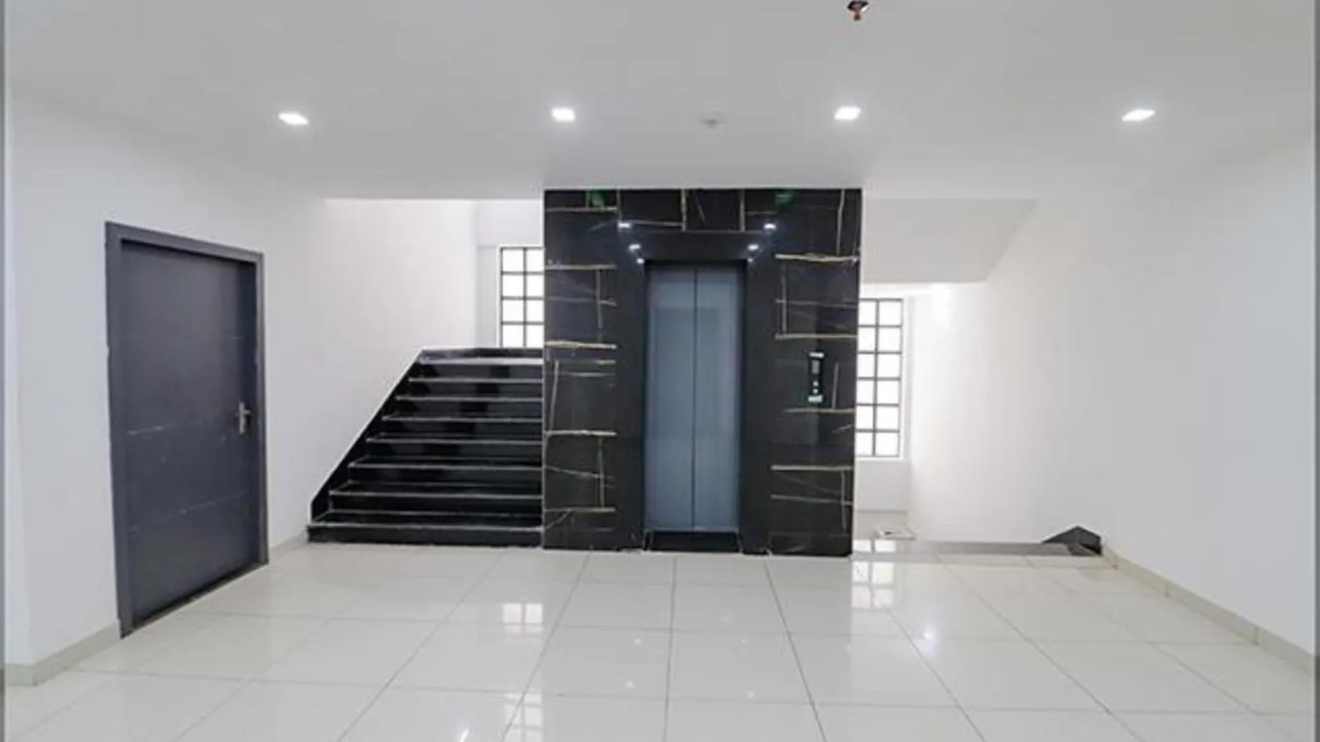 Fabhotel Premium Kashi Varanasi Hotel